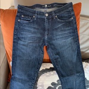 Size 27 women’s skinny jeans